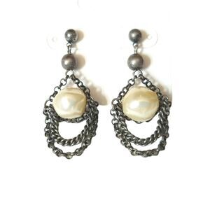 Vintage Punk Faux Pearls In Chains Dangle Earrings Posts